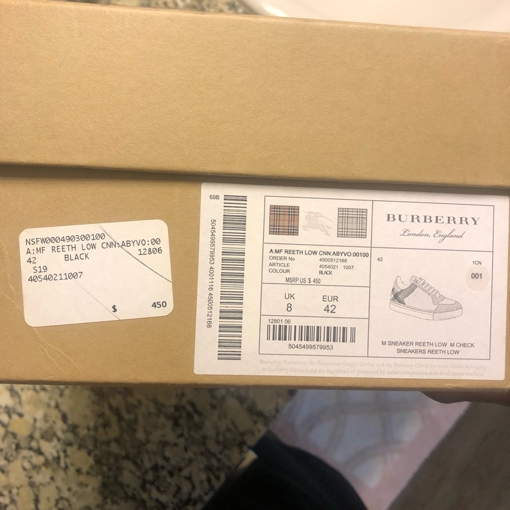 Burberry dress shoes